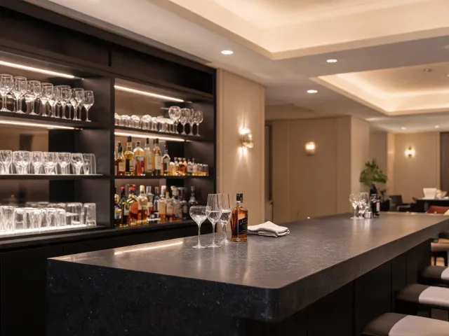 Hotel bar and reception quartz surfaces