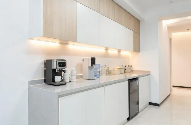 Corporate pantry with quartz countertop